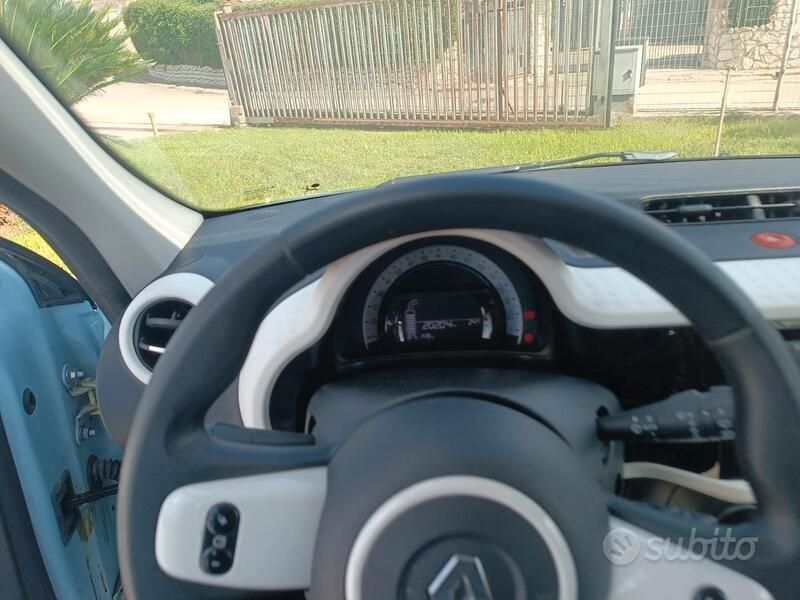 Usata Renault Twingo 60 kW (82 CV) 2022 Utilitaria