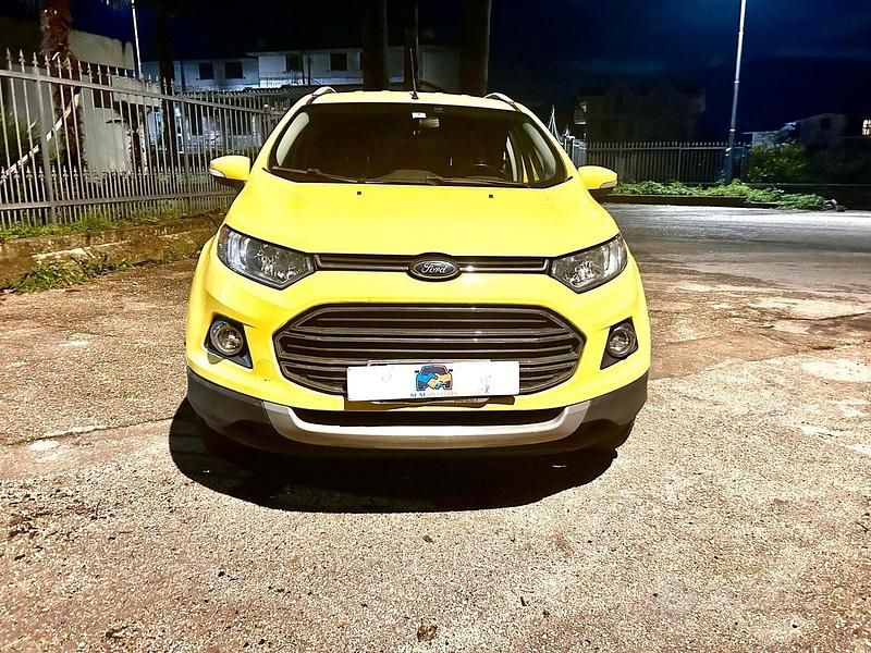 Usata Ford Ecosport Titanium 95 CV (69 kW) 2017 Giallo SUV