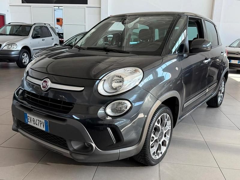 Usata Fiat 500L Trekking 85 CV (62 kW) 2014 Grigio Monovolume