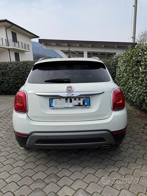 Usata Fiat 500X 120 CV (88 kW) 2014 Bianco SUV