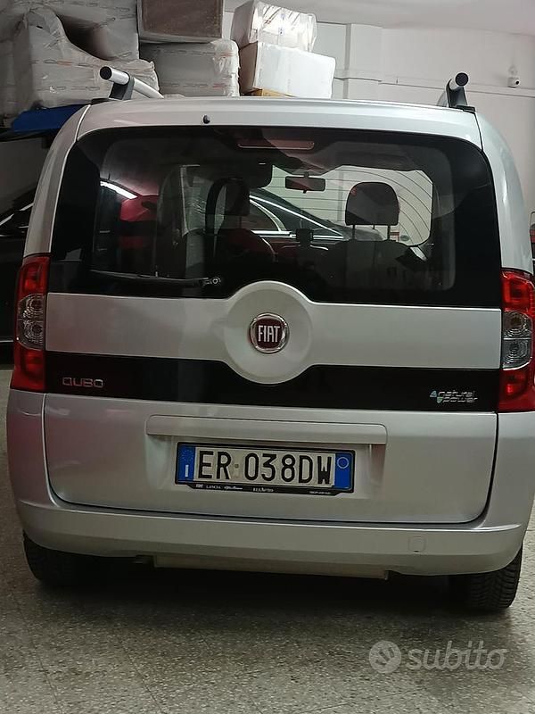 Usata Fiat Qubo Trekking 77 CV (56 kW) 2013 Grigio Monovolume