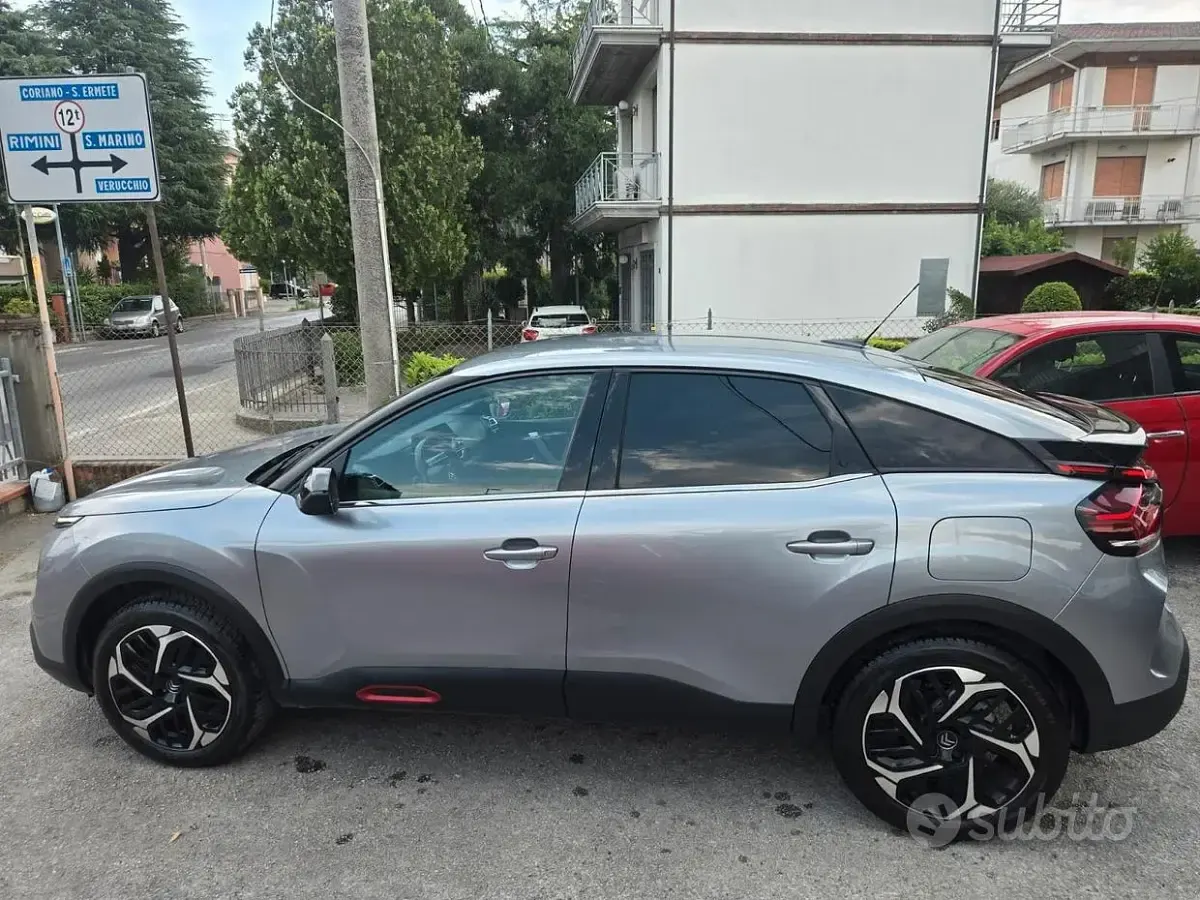 Usata Citroën C4 Shine 131 CV (96 kW) 2021 Grigio Berlina