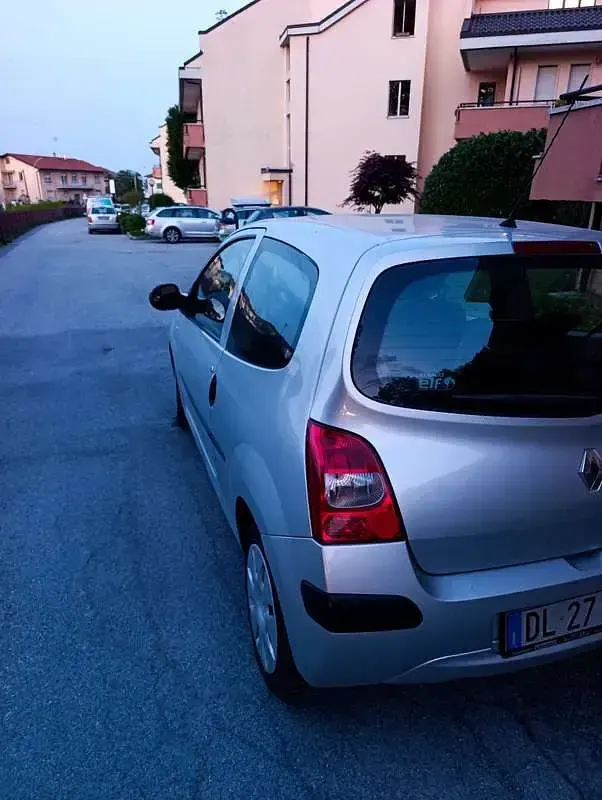 Usata Renault Twingo 58 CV (42 kW) 2008 Utilitaria