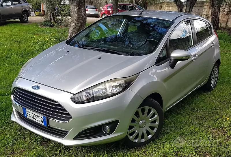 Usata Ford Fiesta 2013 Grigio Utilitaria
