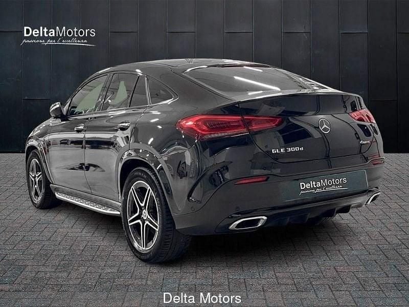 Usata Mercedes GLE300 Premium 272 CV (200 kW) 2022 Nero Coupé