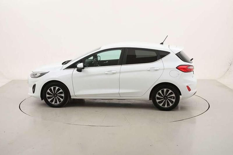 Usata Ford Fiesta Titanium 75 CV (55 kW) 2022 Bianco Utilitaria