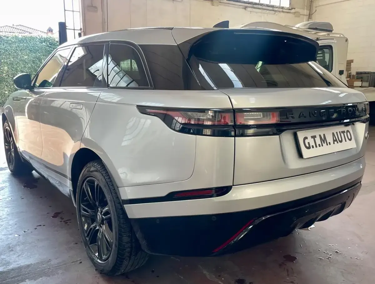 Usata Land Rover Range Rover Velar 241 CV (177 kW) 2019 Argento SUV
