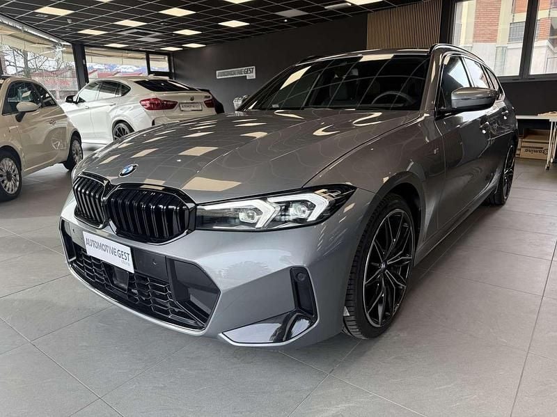 Usata BMW 330 M Sport 245 CV (180 kW) 2024 Grigio Station wagon