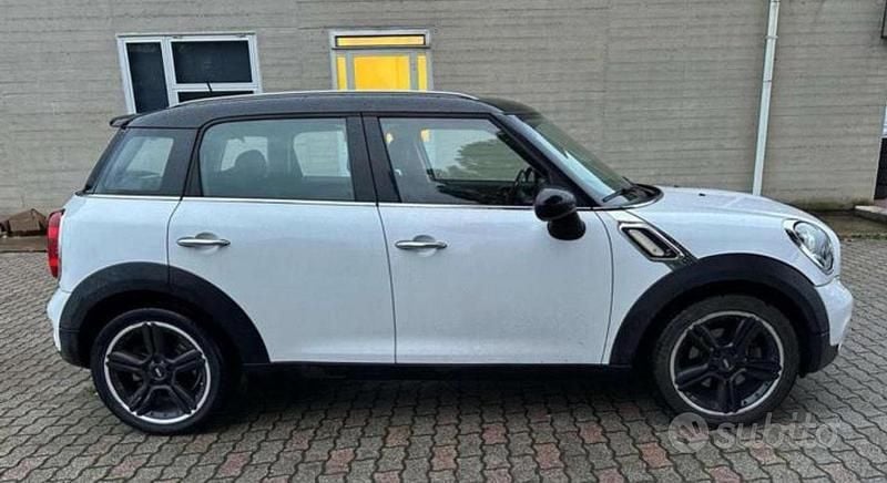Usata Mini Cooper SD Countryman 150 CV (110 kW) 2012 Bianco SUV