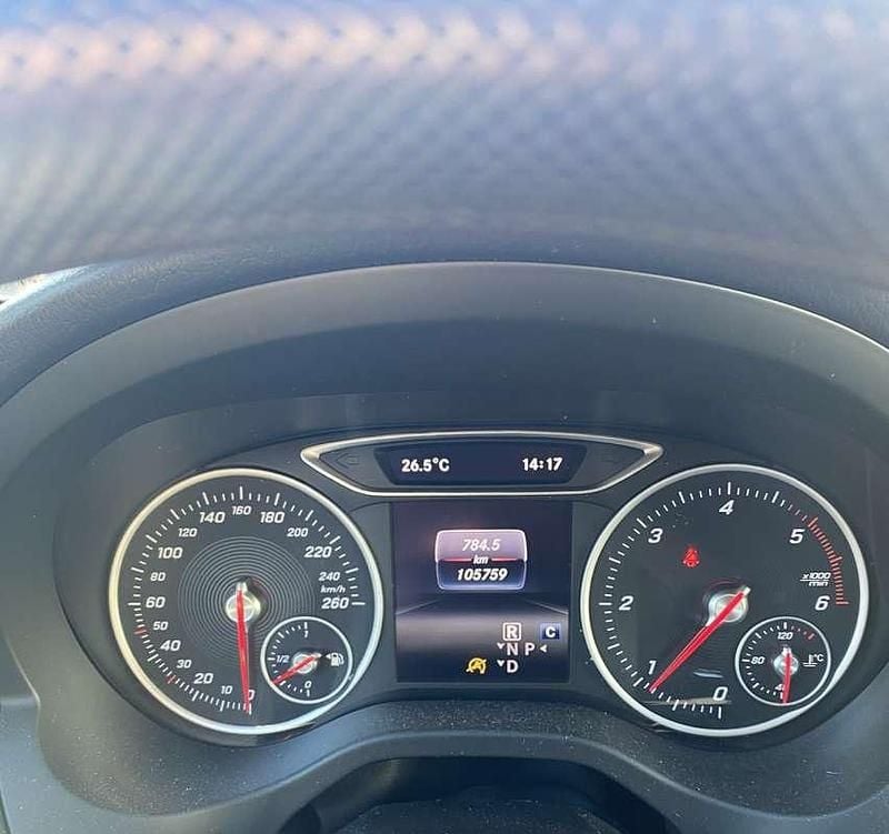 Usata Mercedes A160 Business 90 CV (66 kW) 2018 Berlina