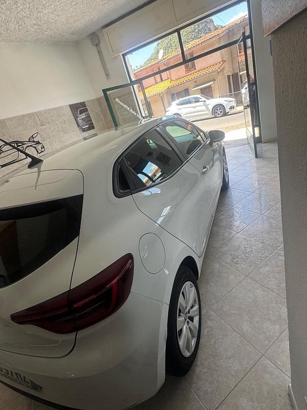 Usata Renault Clio V Zen 86 CV (63 kW) 2020 Bianco Berlina