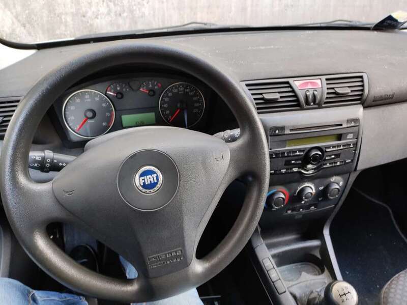 Usato 2001 Fiat Stilo 1.6 Benzin 105 CV (1.500 €)