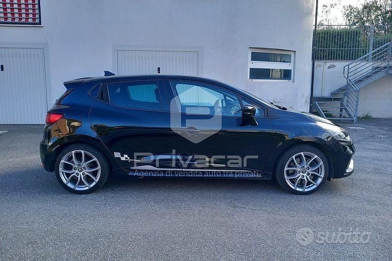 Usata Renault Clio IV R.S. 200 CV (147 kW) 2016 Nero Utilitaria