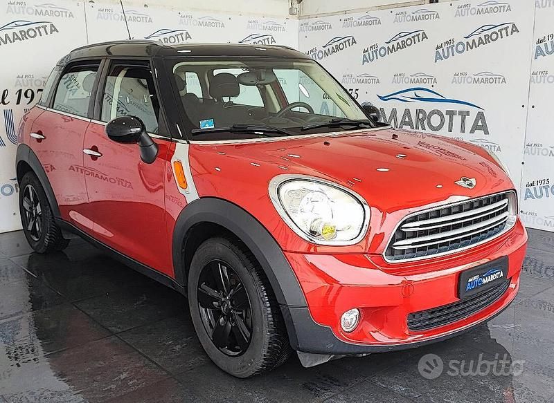 Usata Mini Cooper D Countryman Business 113 CV (83 kW) 2016 Rosso SUV
