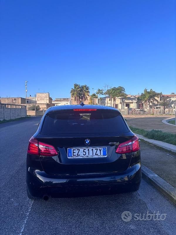 Usata BMW 218 2015 Nero Utilitaria