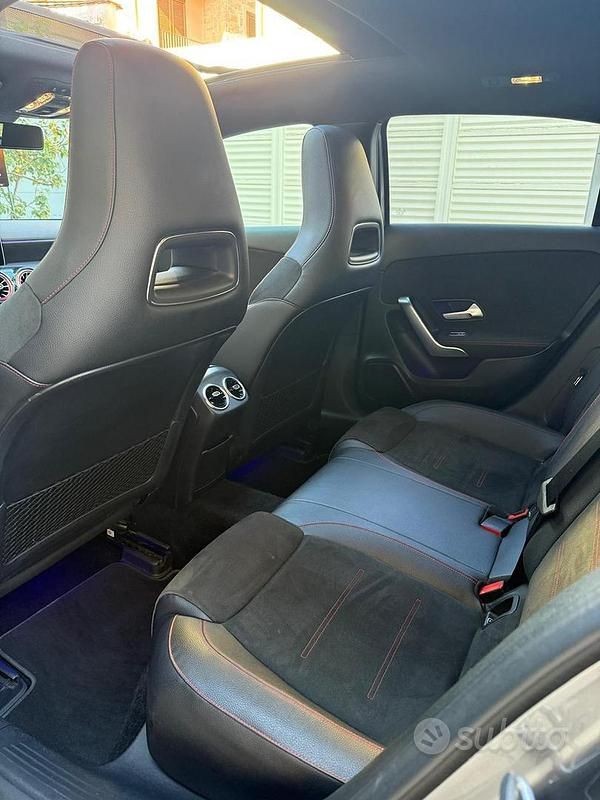 Usata Mercedes A250 326 CV (239 kW) 2019 Grigio Berlina