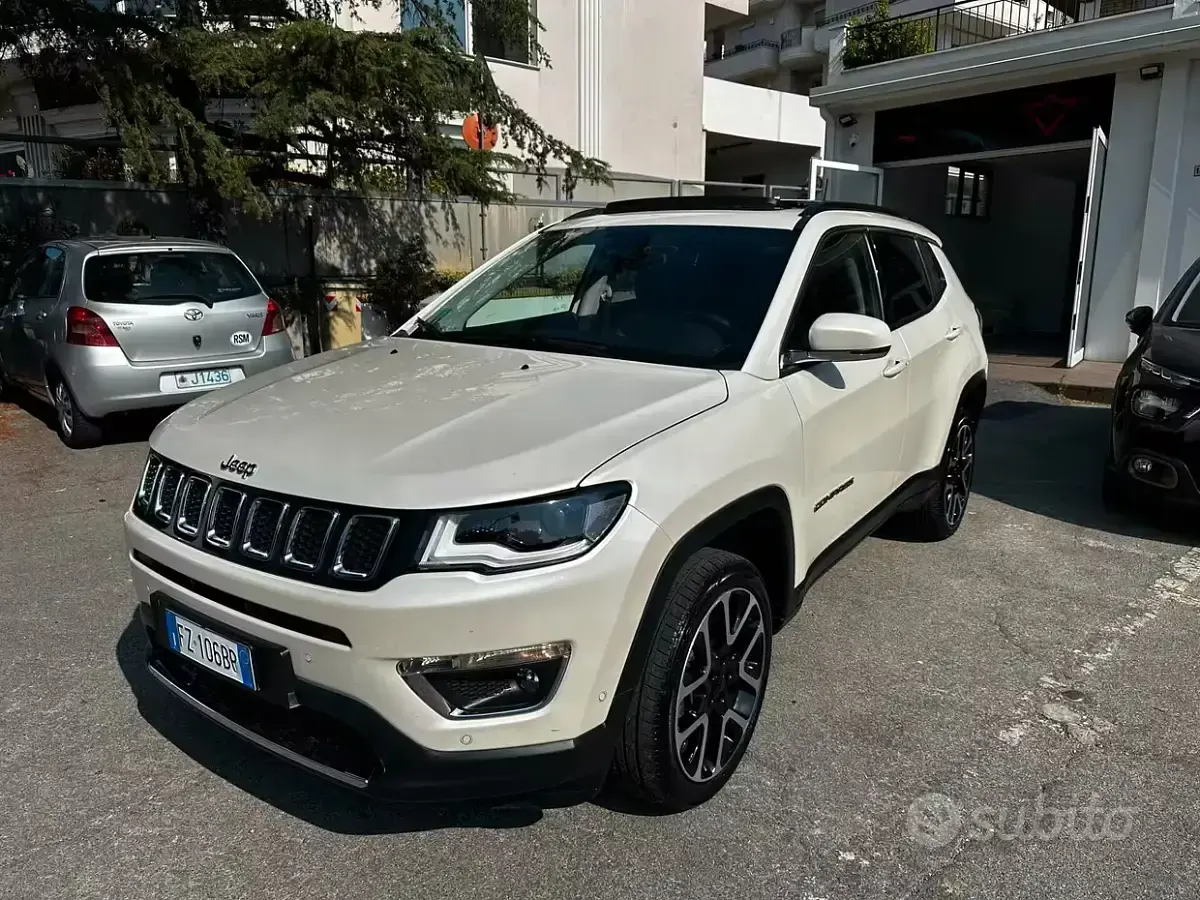 Usata Jeep Compass Limited 170 CV (125 kW) 2018 Bianco SUV