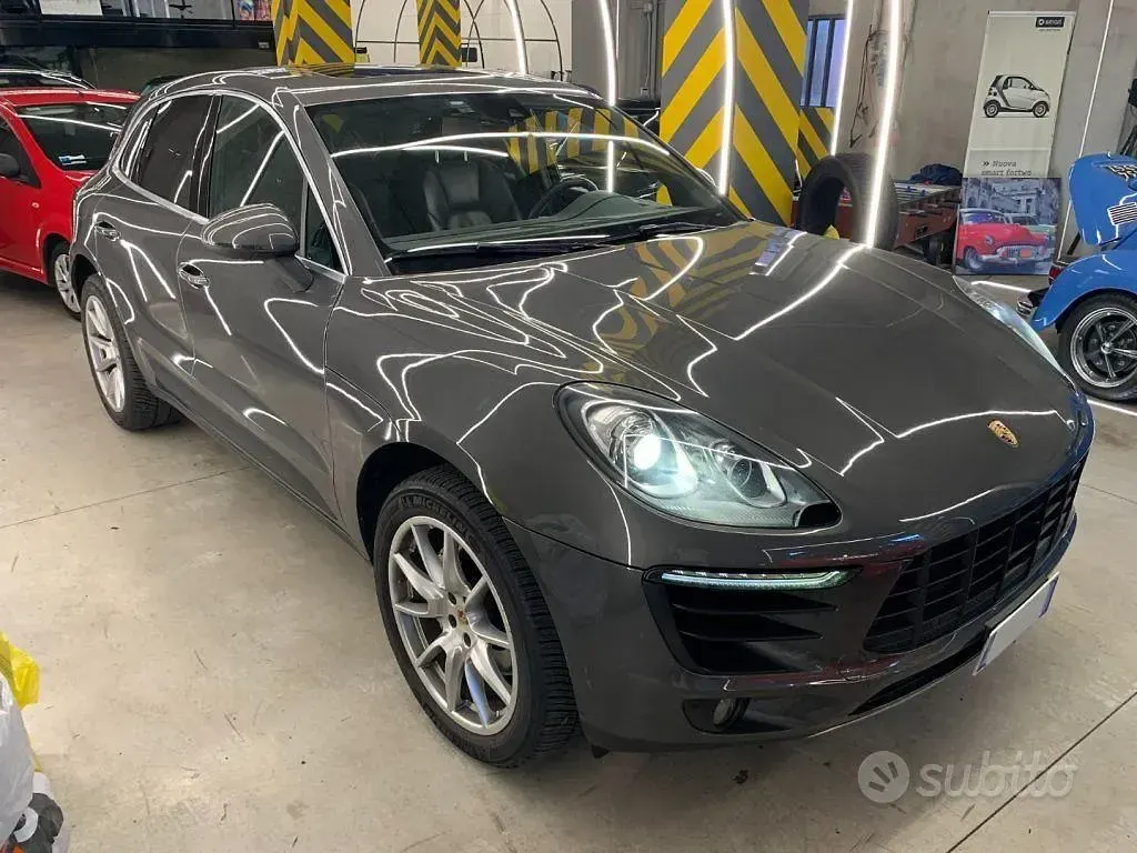 Usata Porsche Macan 250 CV (183 kW) 2014 Grigio SUV