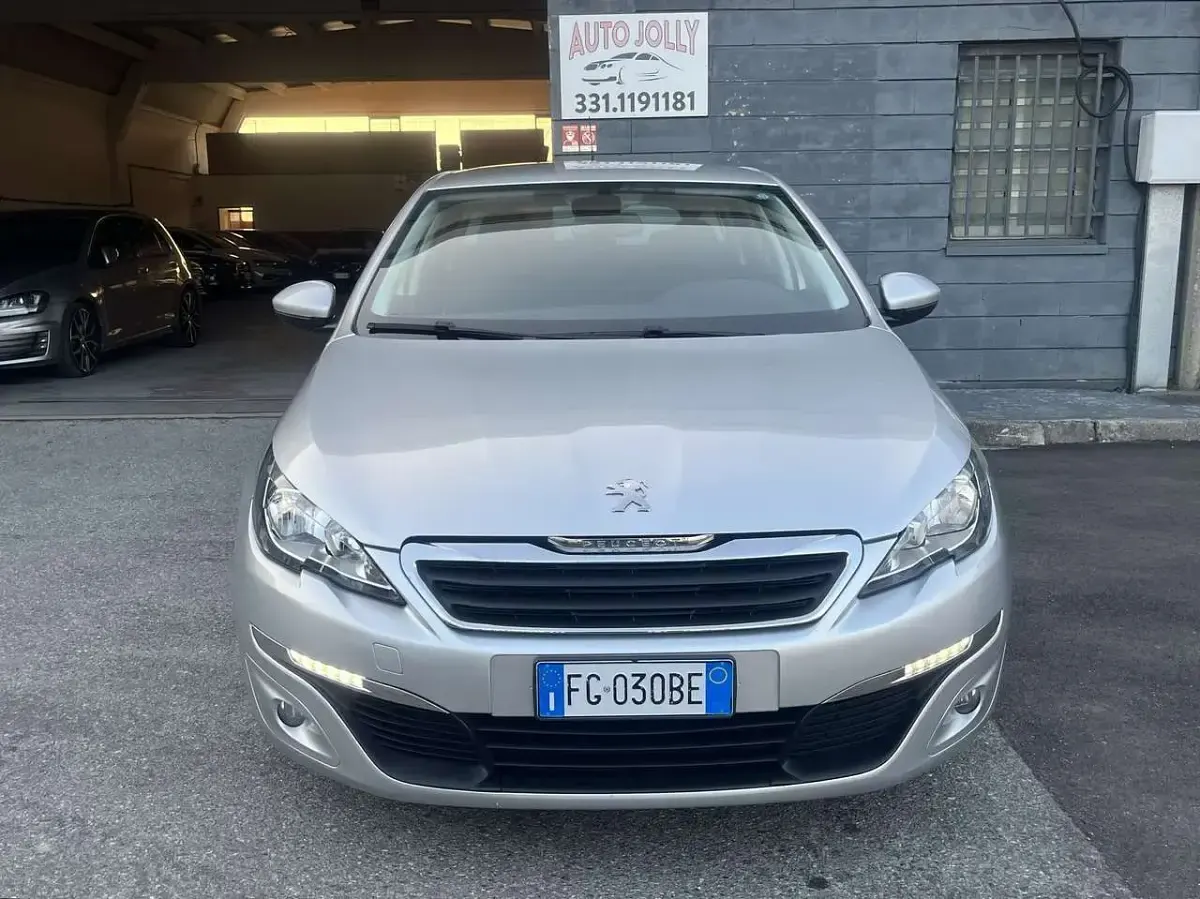 Usata Peugeot 308 SW Allure 120 CV (88 kW) 2016 Other Station wagon