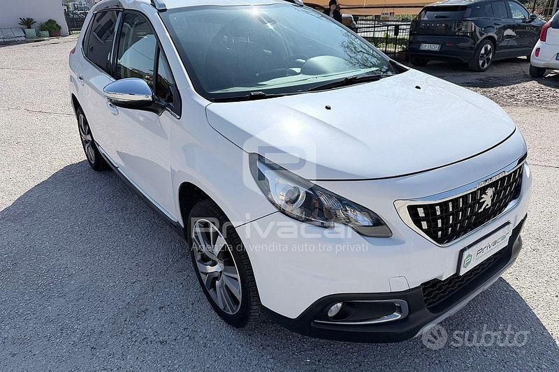 Usata Peugeot 2008 115 CV (84 kW) 2014 Bianco SUV