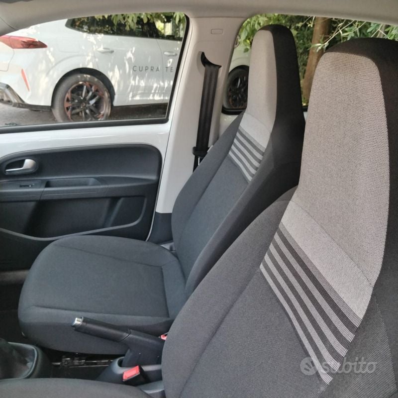 Usata VW up! 68 CV (50 kW) 2021 Bianco Utilitaria