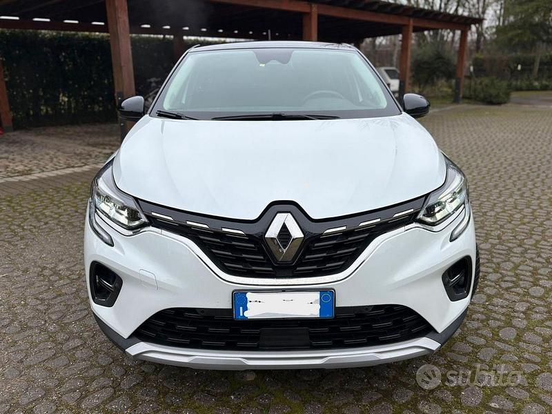 Usata Renault Captur Intens 140 CV (102 kW) 2021 Bianco SUV