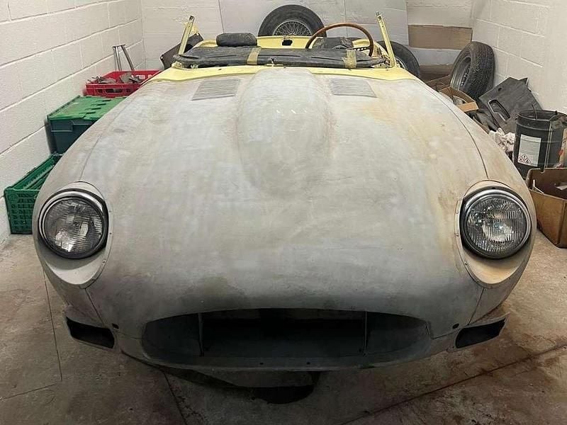 Usata Jaguar E-Type 1970 Giallo Cabrio