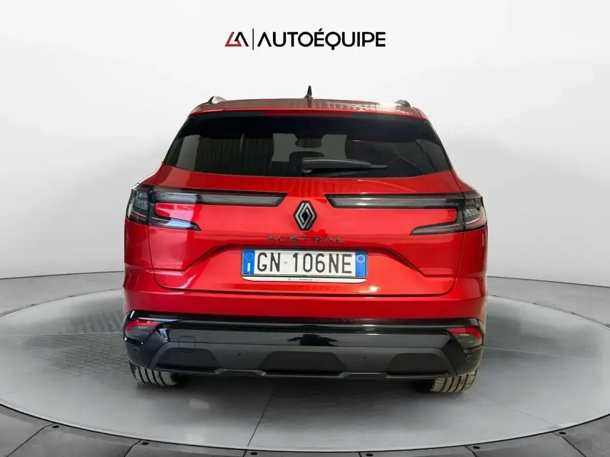 Usata Renault Austral Techno Esprit Alpine 158 CV (116 kW) 2023 Rosso SUV