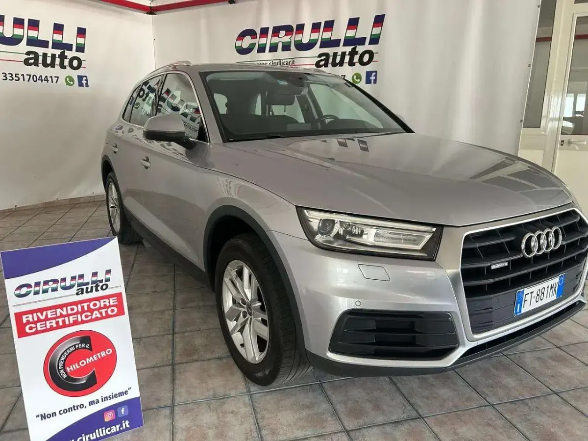 Usata Audi Q5 Business 190 CV (139 kW) 2018 Argento metallizzato SUV