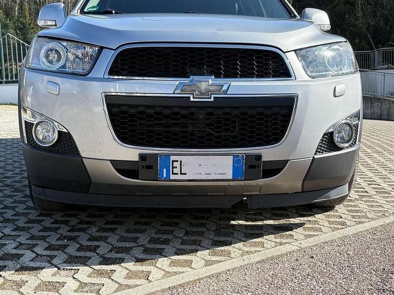 Usata Chevrolet Captiva 184 CV (135 kW) 2012 Argento SUV