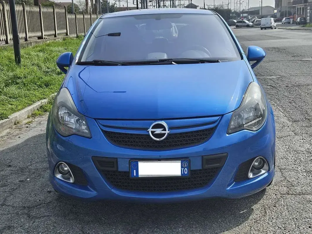 Usata Opel Corsa OPC 192 CV (141 kW) 2012 Blu/azzurro Utilitaria