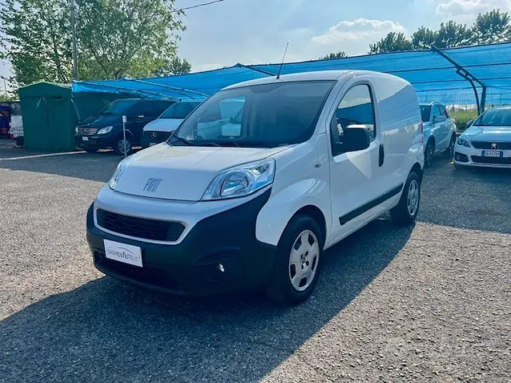 Usata Fiat Fiorino 95 CV (69 kW) 2022 Bianco Monovolume