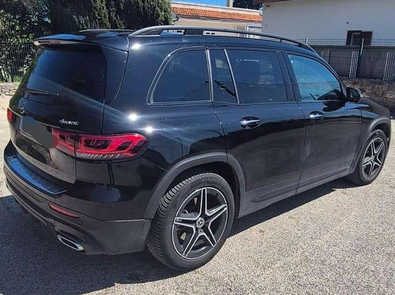 Gebraucht Mercedes GLB220 Premium 190 PS (139 kW) 2023 Schwarz SUV