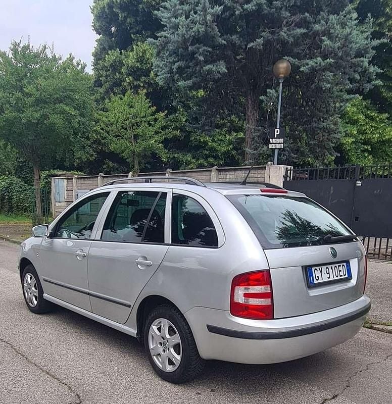 Other Usata 2008 Skoda Fabia Due volumi | 3200 € (Ottimo prezzo) - Immagine 1/4