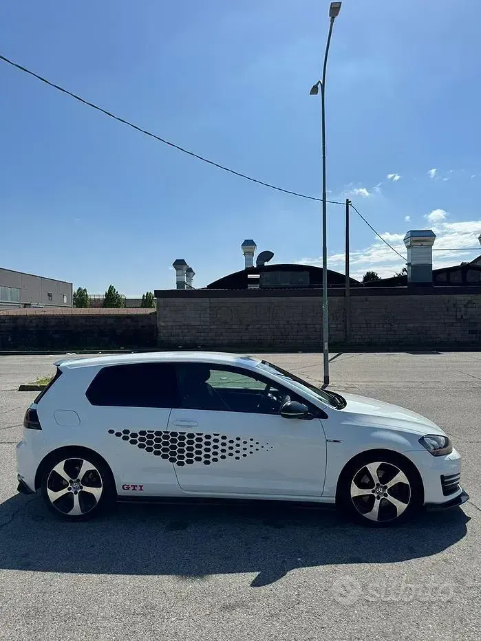 Usata VW Golf VII GTI 230 CV (169 kW) 2014 Bianco Berlina