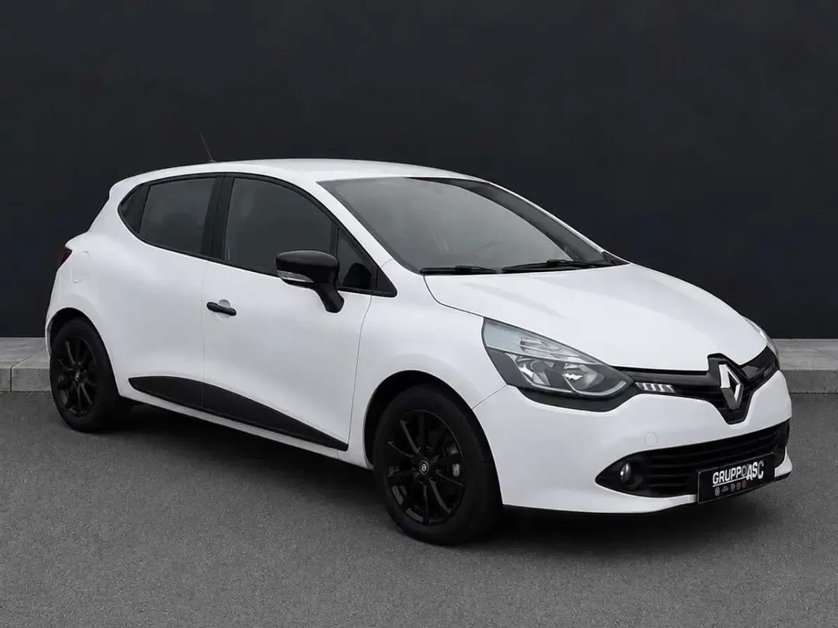 Usata Renault Clio IV 65 CV (47 kW) 2014 Bianco Berlina