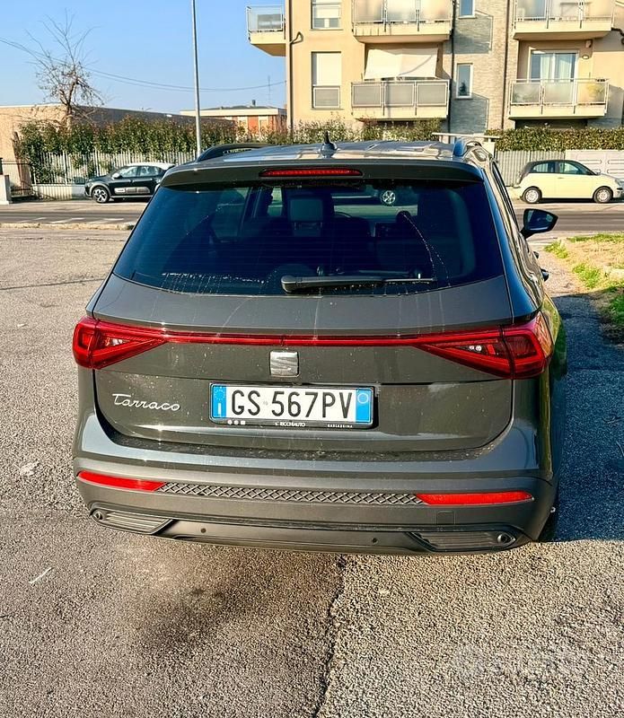 Usata Seat Tarraco Business 150 CV (110 kW) 2024 Grigio SUV