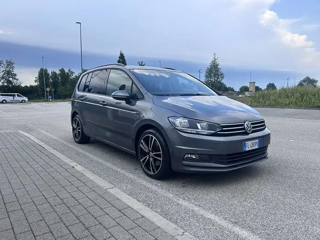 Usata VW Touran Comfortline 116 CV (85 kW) 2017 Monovolume