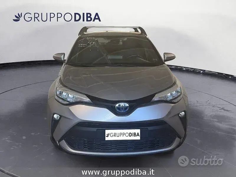 Usata Toyota C-HR Active 122 CV (89 kW) 2021 Grigio SUV
