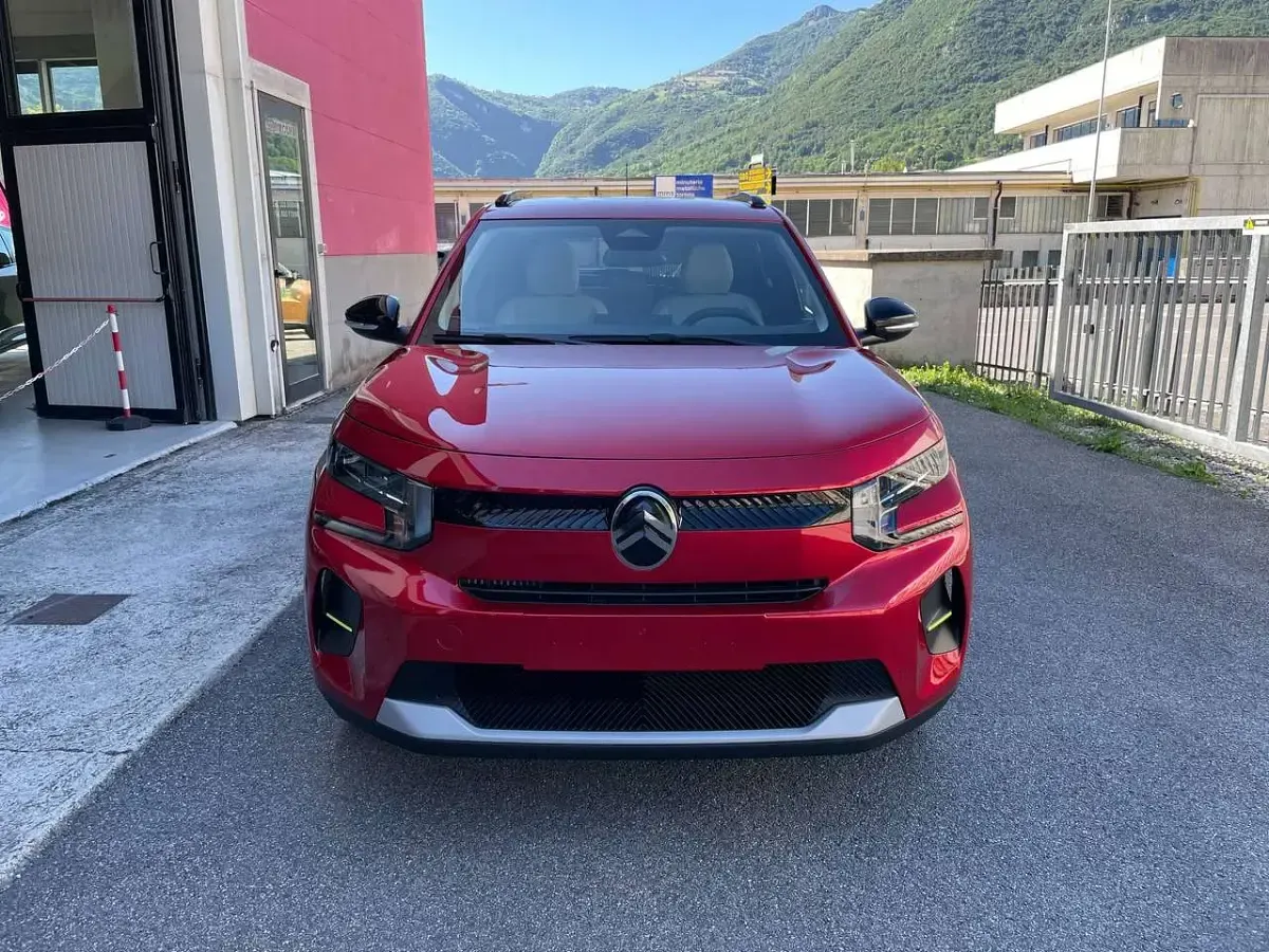 Nuova Citroën C3 PureTech 101 CV (74 kW) 2026 Rosso SUV