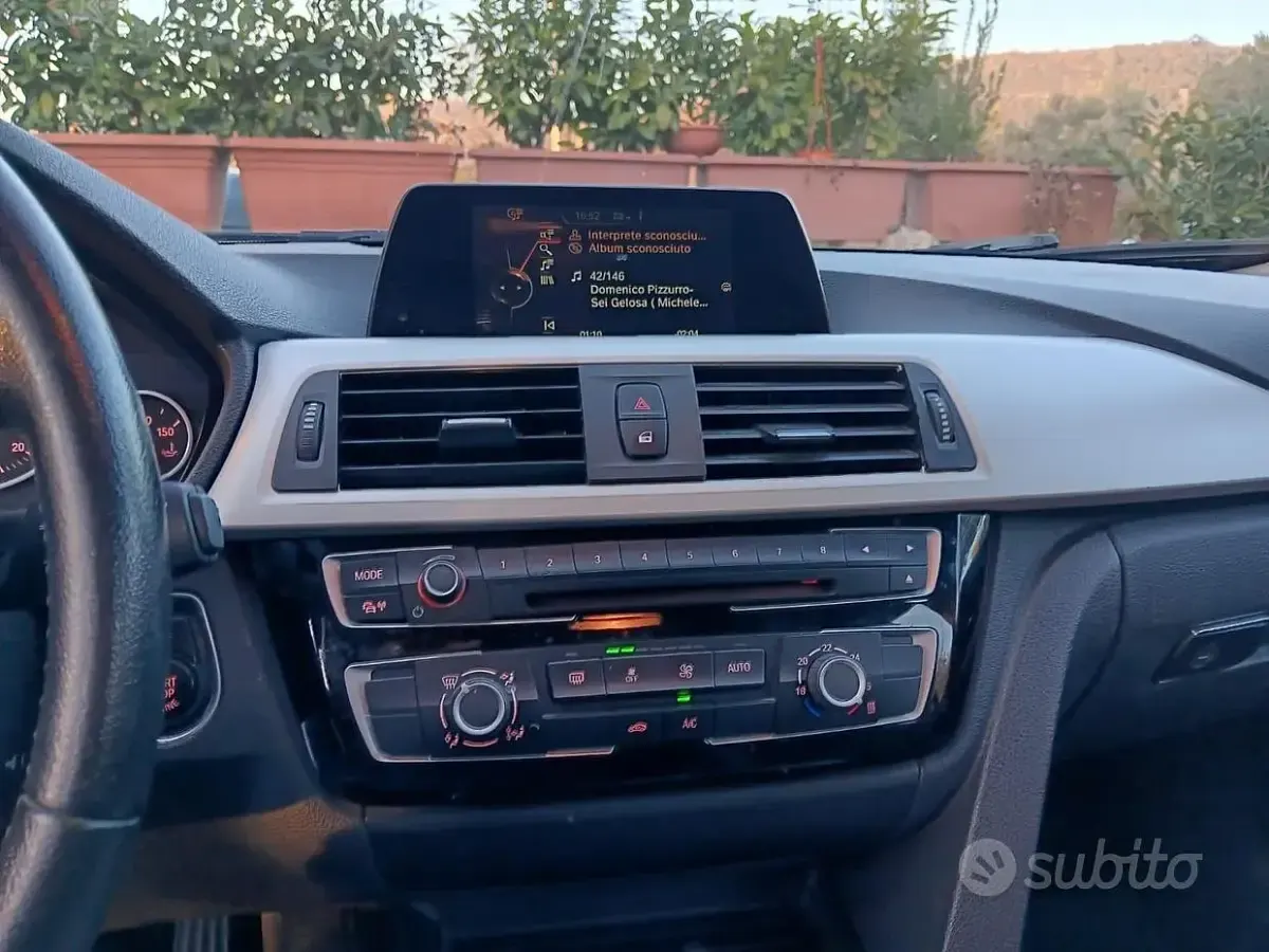 Usata BMW 318 150 CV (110 kW) 2015 Bianco Station wagon