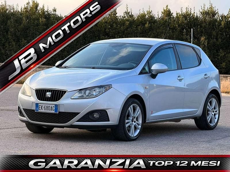 Usata Seat Ibiza 75 CV (55 kW) 2011 Argento Berlina