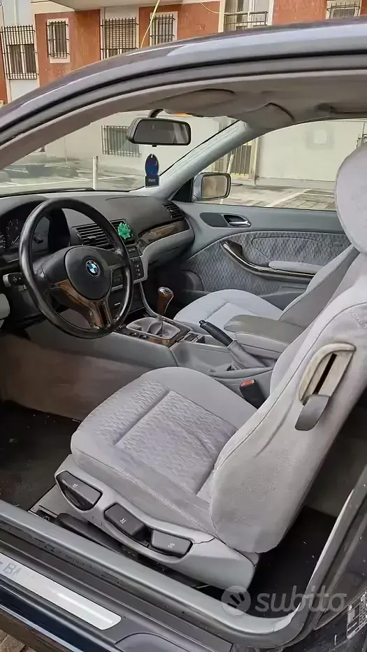 Usata BMW 318 118 CV (86 kW) 2000 Blu Coupé