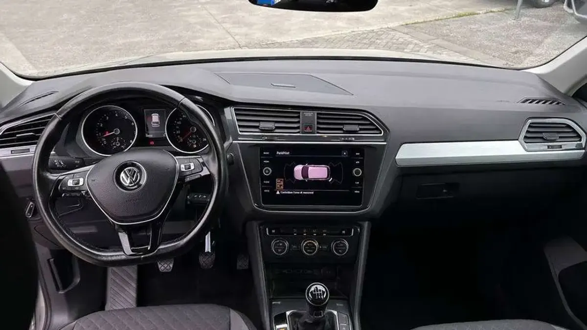 Usata VW Tiguan Business 131 CV (96 kW) 2019 Grigio SUV