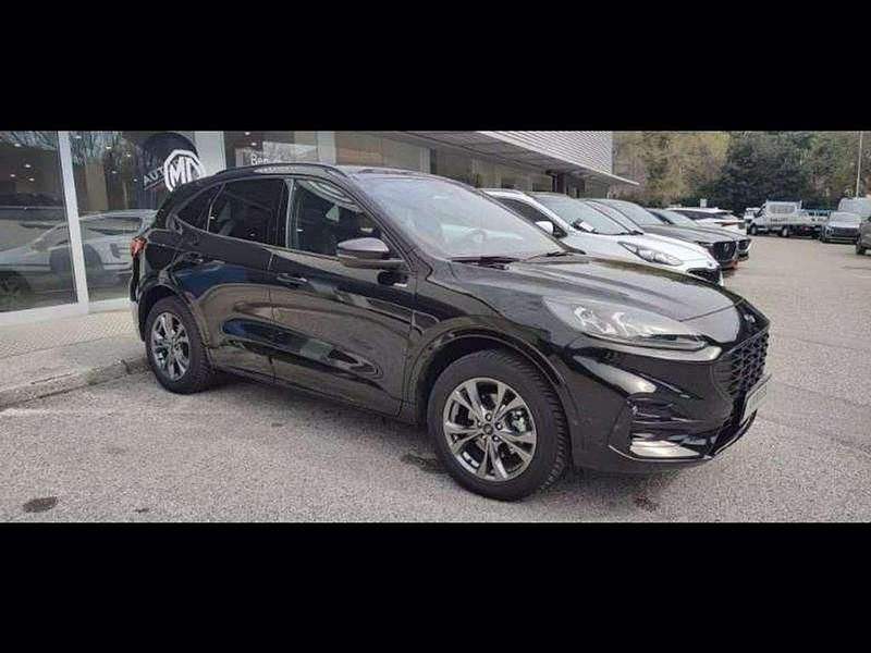 Usata Ford Kuga ST-Line X 224 CV (164 kW) 2023 Nero metallizato SUV