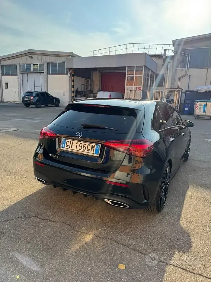 Usata Mercedes 180 Advanced Plus 116 CV (85 kW) 2023 Nero Berlina