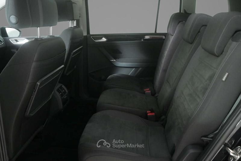 Usata VW Touran Highline 151 CV (111 kW) 2025 Nero Monovolume