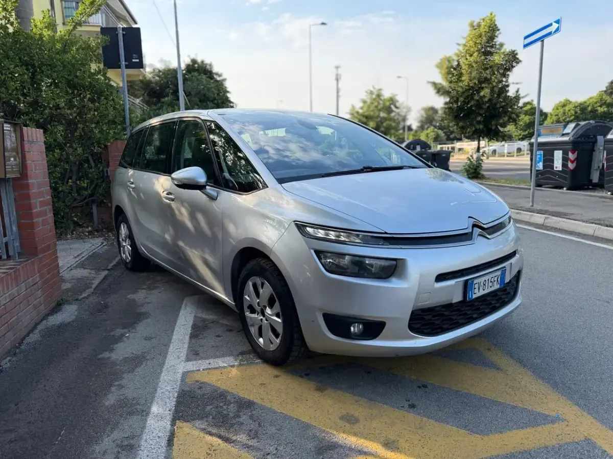 Usata Citroën Grand C4 Picasso Business Class 115 CV (84 kW) 2014 Argento Monovolume
