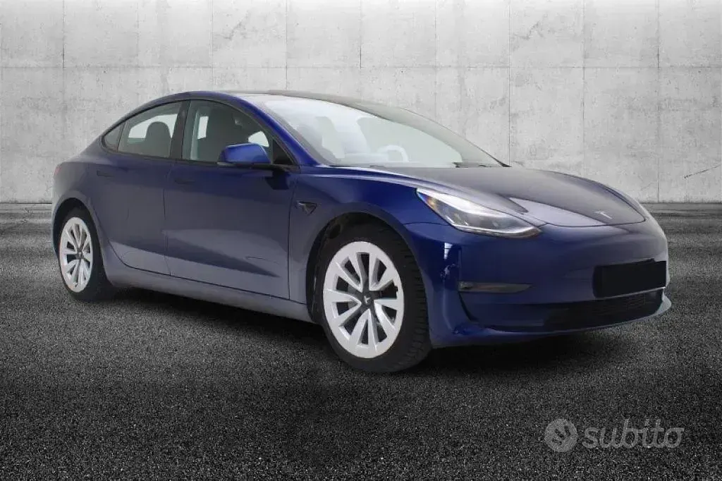 Usata Tesla Model 3 152 kW (208 CV) 2020 Blu/azzurro Berlina