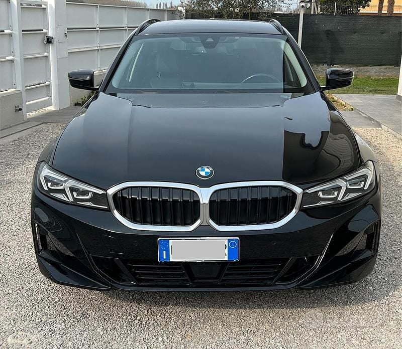 Usata BMW 320 190 CV (139 kW) 2023 Nero Station wagon